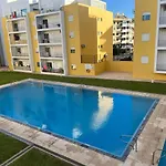 Casa De * Armação de Pêra